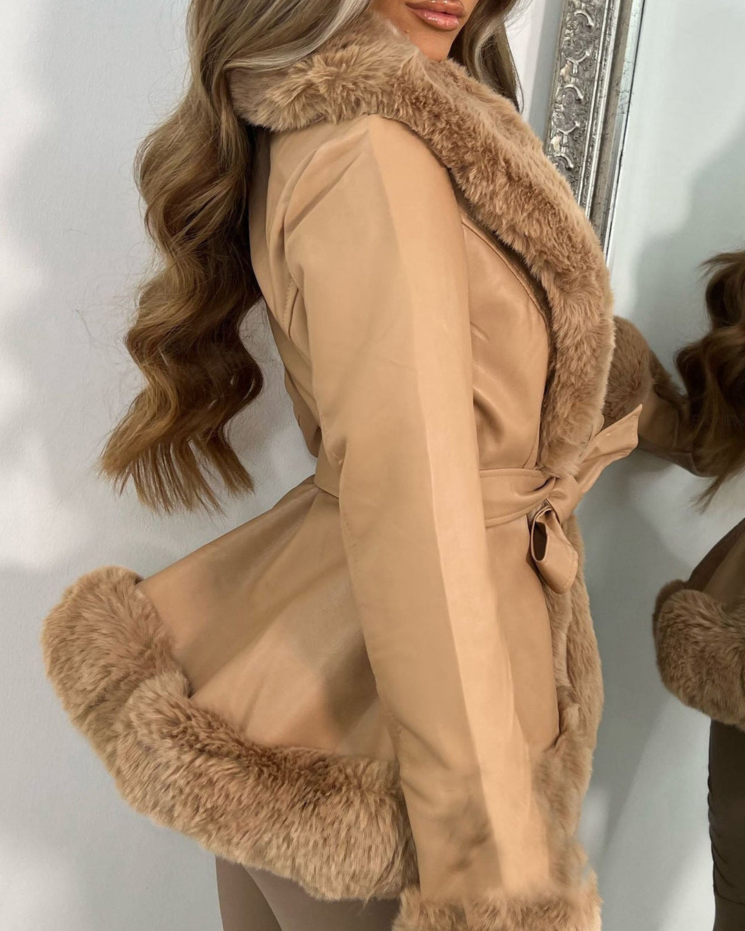 Lune London | Fur Collar Lacing At The Waist Stitched Pu Leather Jacket