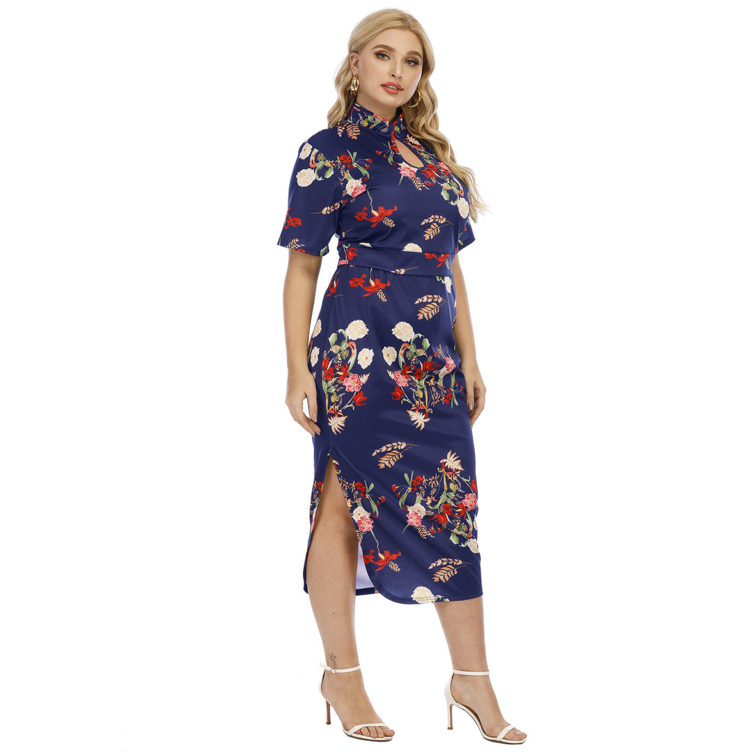 Midi dress for ladies with floral print and elegant keyhole neckline Lune London