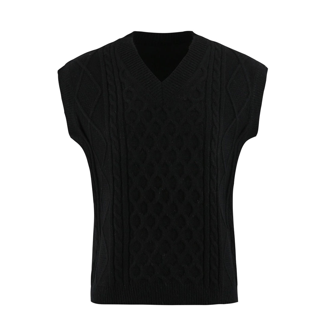 Knitted women’s vest with V-neck and cable pattern Lune London