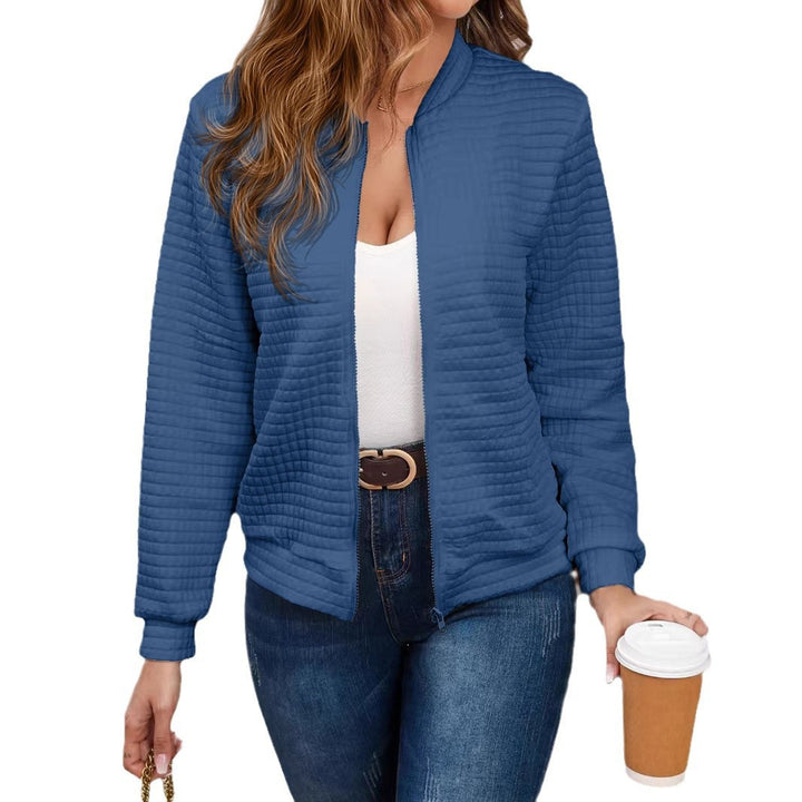 Quilted jacket for women with a modern design and practical pockets Lune London