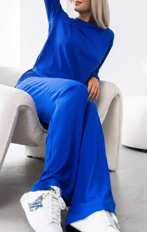Elegant and flowing maxi dress for ladies Lune London