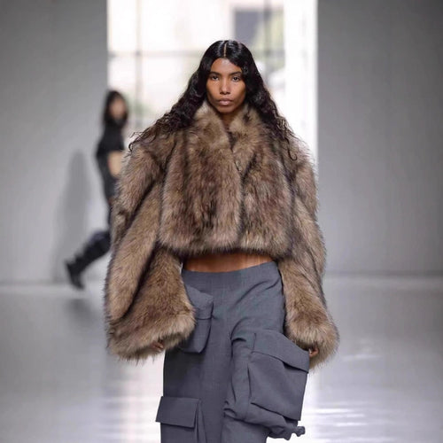 Ladies luxurious faux fur cropped bolero Lune London