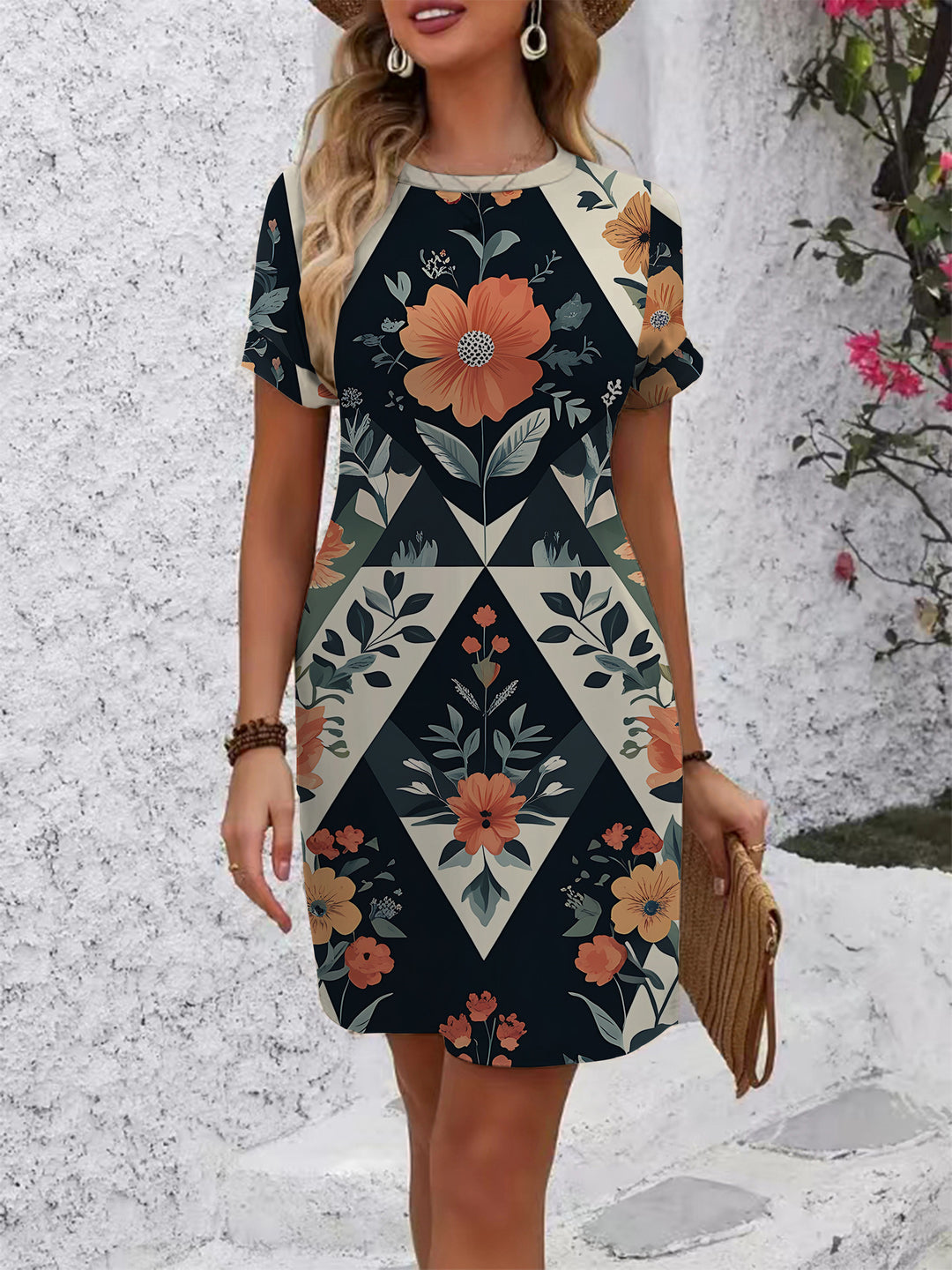 Women's casual short-sleeve dress with modern houndstooth pattern and comfortable fit Lune London