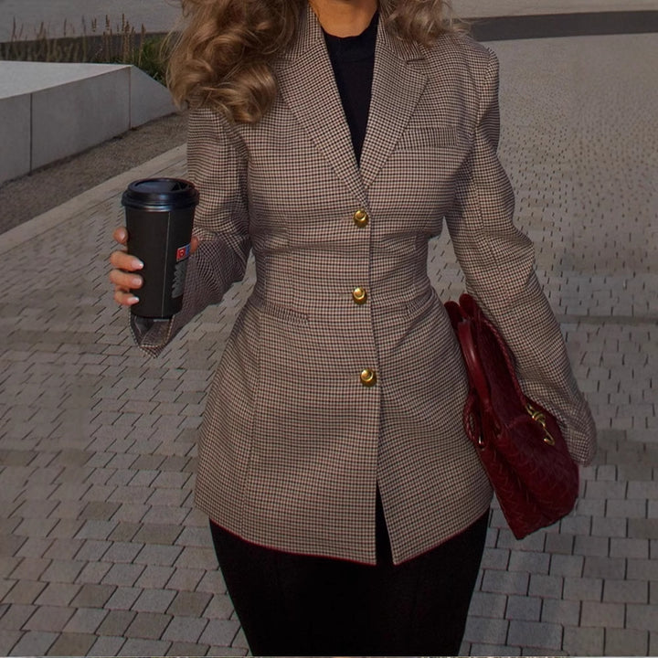 Elegant checked jacket for women with a fitted cut and gold buttons Lune London