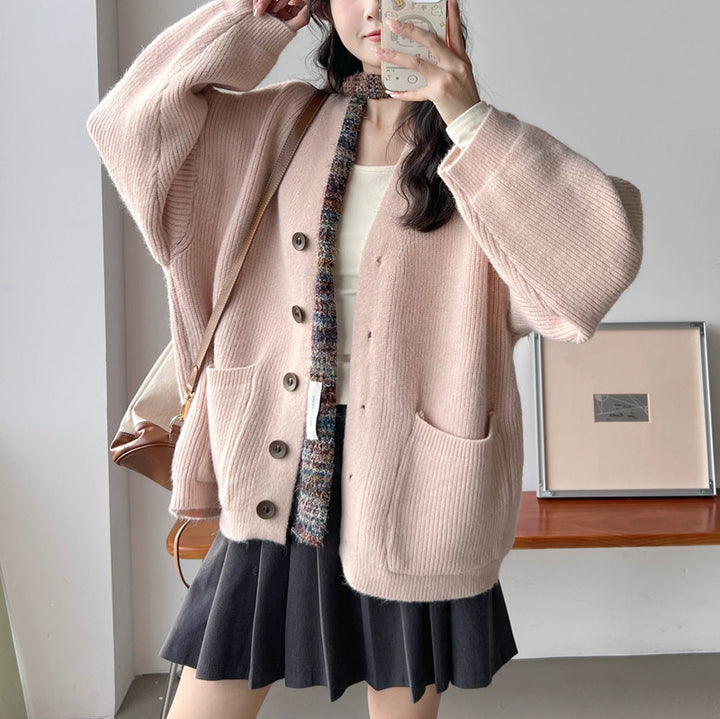 Cardigan Douillet pour Femme avec Grandes Poches et Détails de Boutons Chic & Stil