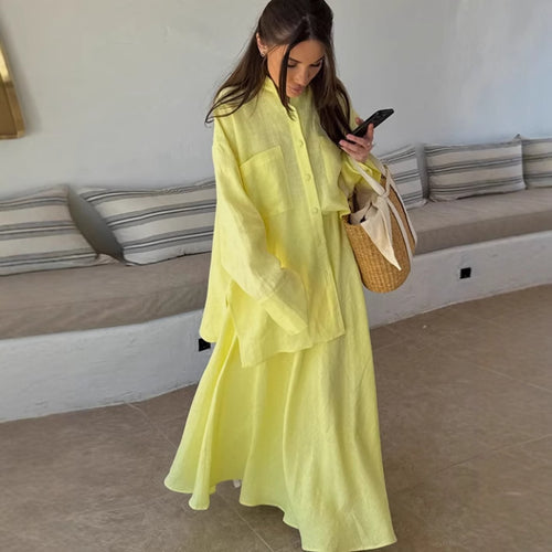 Maxi dress for women with a loose fit and casual shirt collar Lune London