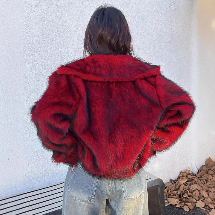Ladies trendy short jacket with glamorous faux fur Lune London