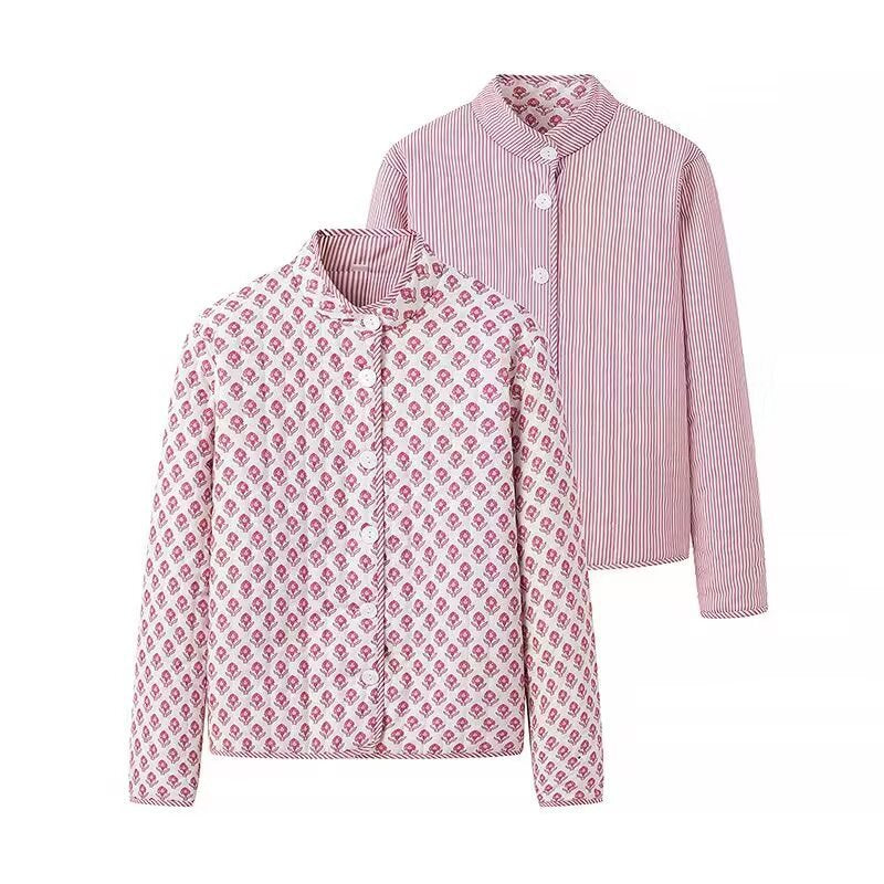 Veste matelassée à motif pour femmes avec design floral et détails de boutons Chic & Stil