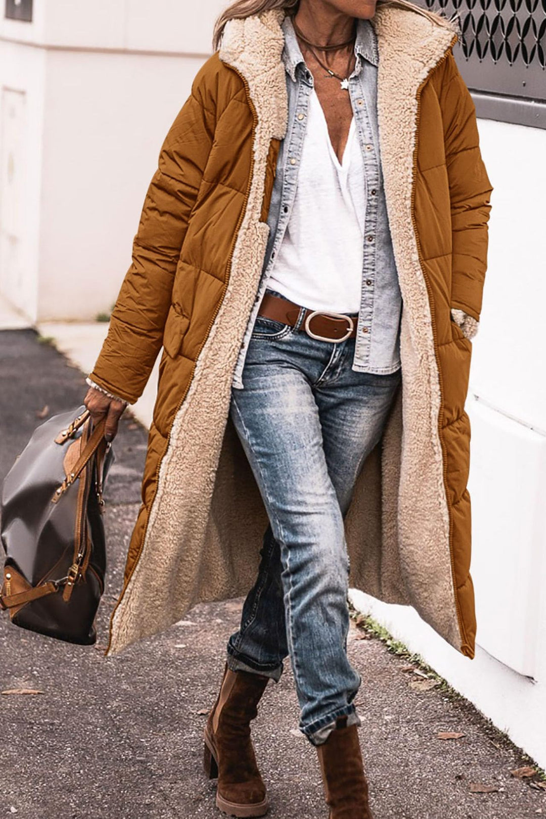 Ladies long quilted jacket with cozy lining and loose fit Lune London