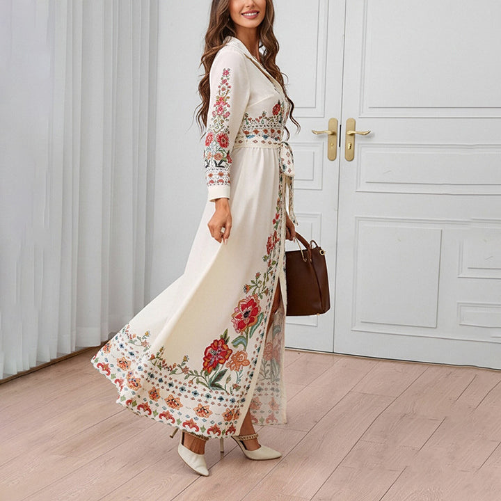 Blouse femme - Maxidress avec un motif brodé complexe Chic & Stil