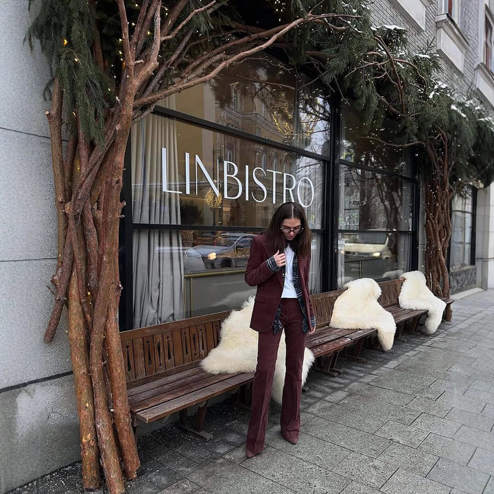 Refined leather gloves for ladies Lune London