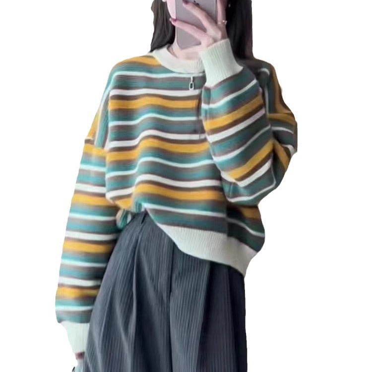 Striped women’s sweater with a loose fit and trendy details Lune London