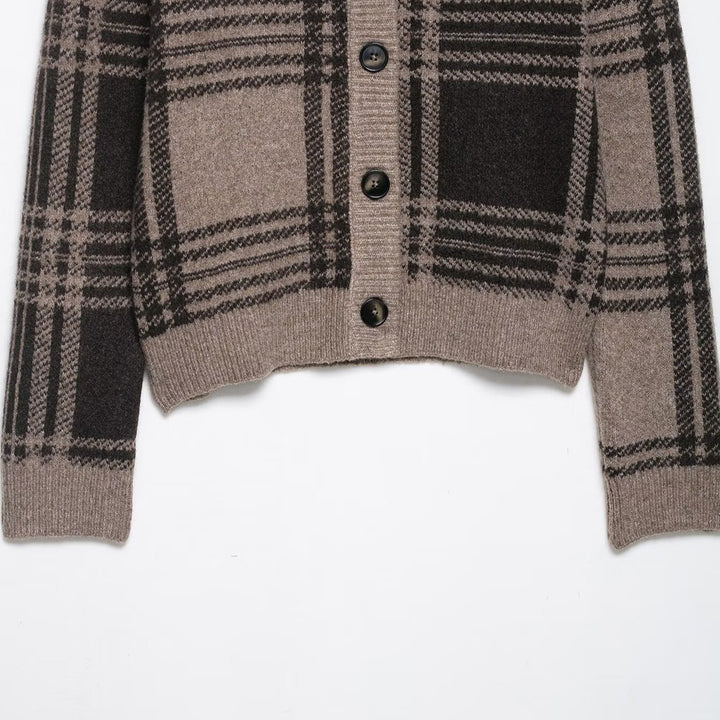 Ladies cardigan with checked pattern Lune London