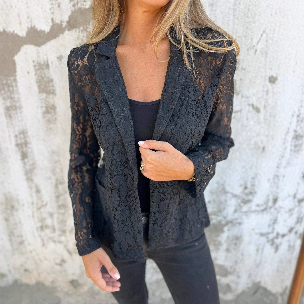 Transparent lace jacket for women with a modern cut and an elegant detail Lune London