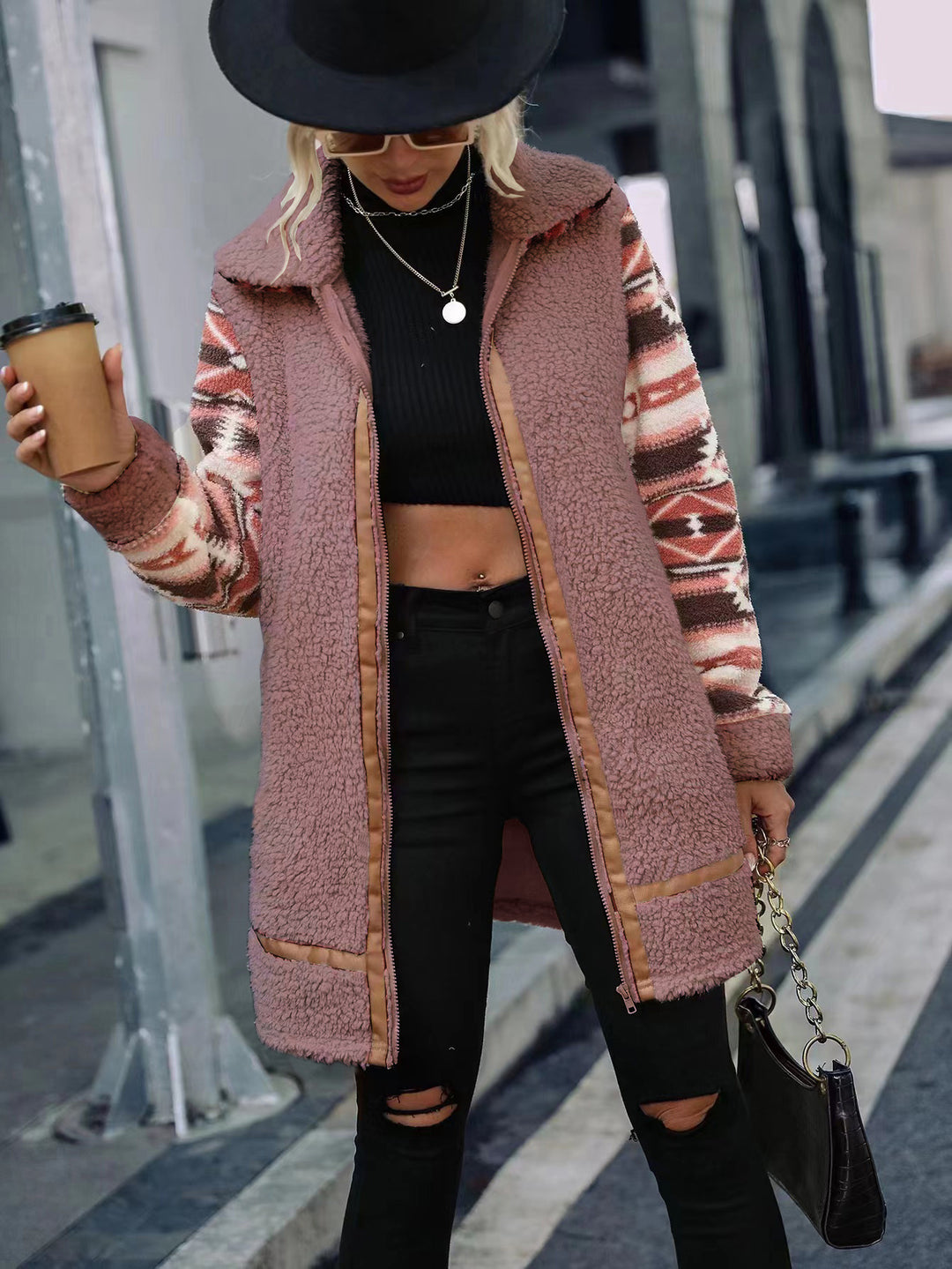 Long fleece-lined jacket for women with trendy pattern and practical integrated pockets Lune London