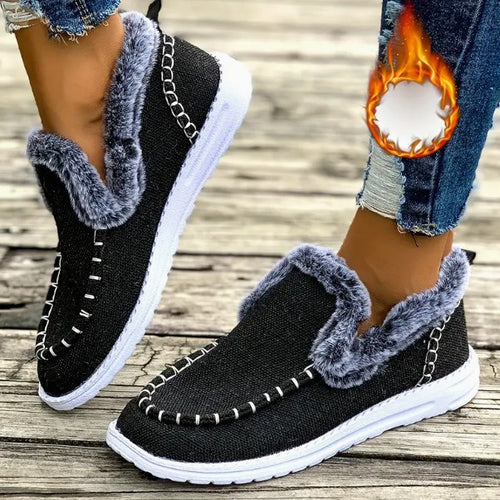 Ladies comfortable fleece slippers with non-slip sole Lune London