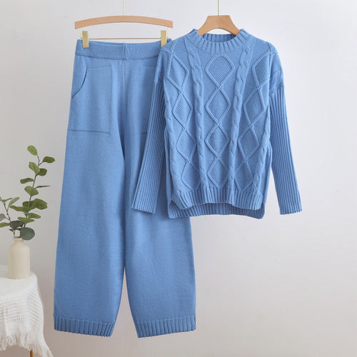 Ladies knit set with diamond-shaped structure Lune London