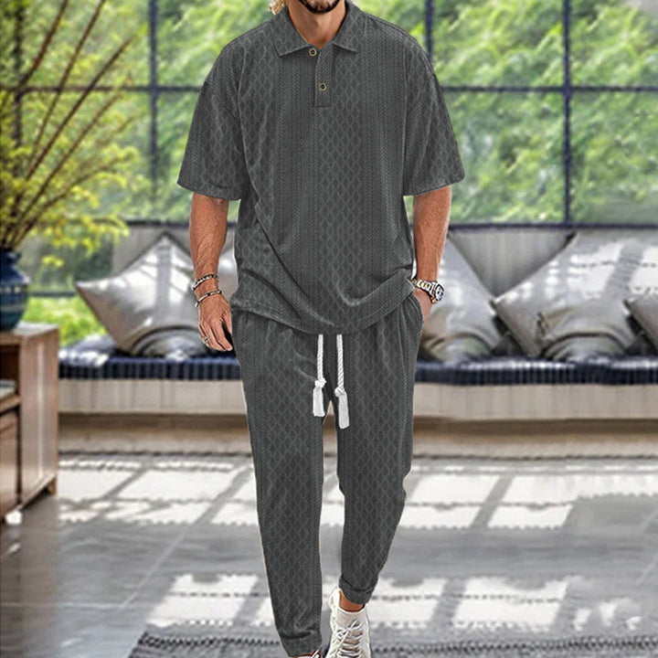 Relaxed-Fit Leisure Suit for Men with Contrasting Details and an Elastic Waist Lune London