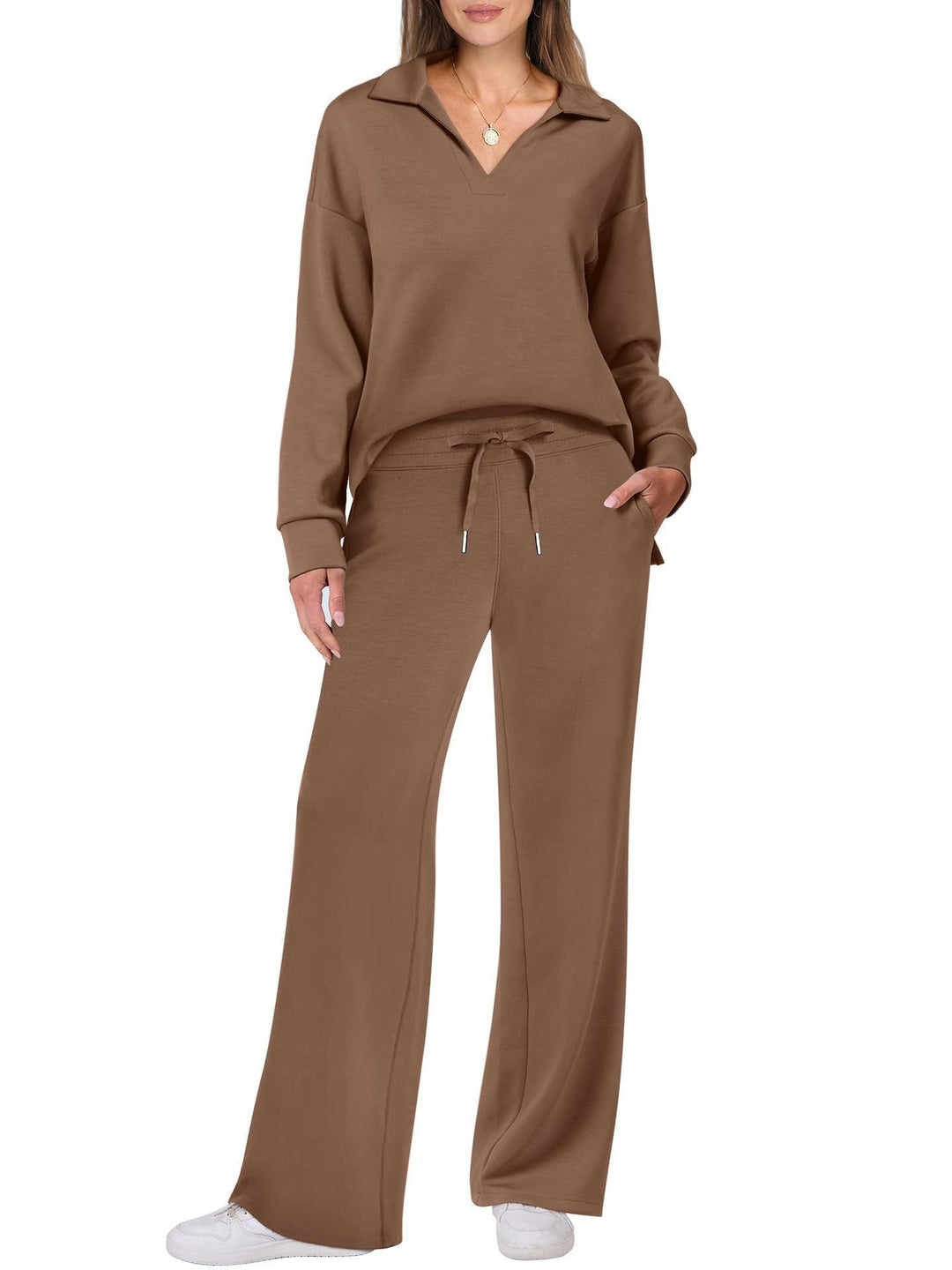 Ladies casual set with large collar and comfortable loose pants Lune London