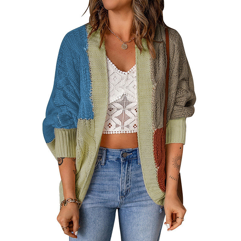 Women’s vest with a trendy color block design and deep pockets Lune London