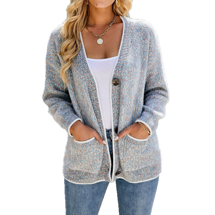Comfortable knitted cardigan for women with large applied pockets and Lune London buttons