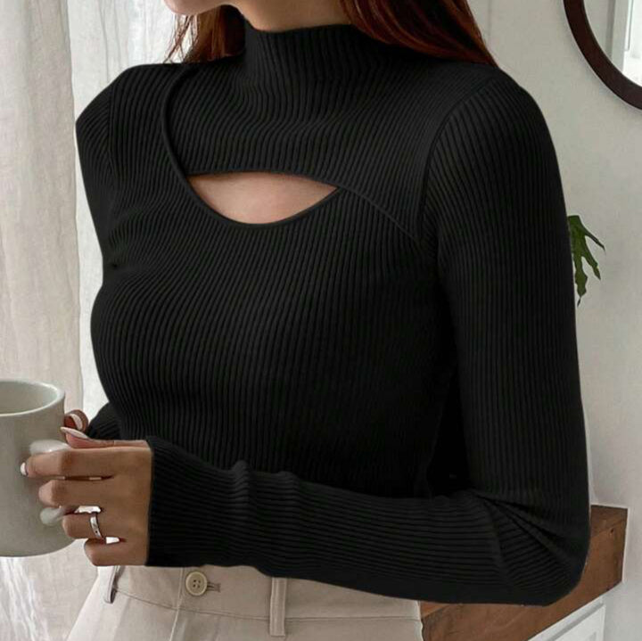 Women Elegant Long Sleeve Top with Chic Neckline Lune London