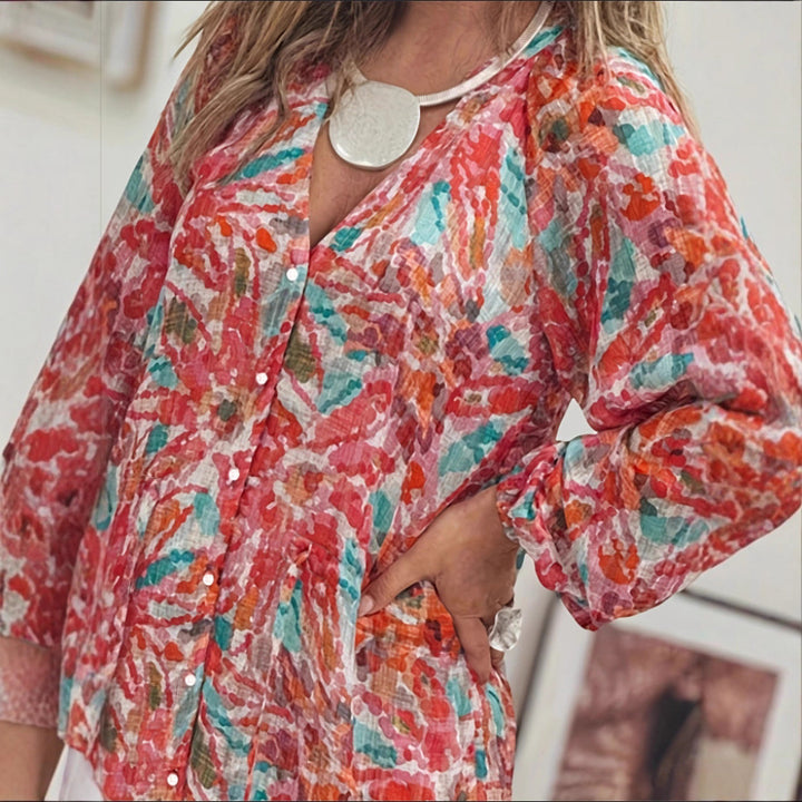 Maxi dresses for women with a colorful floral print and a slight V-neck Lune London