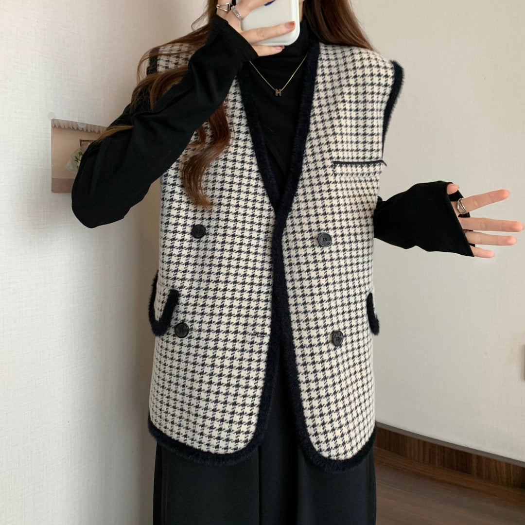 Gilet tricoté élégant pour femme avec motif à carreaux et design de poche pratique Chic & Stil