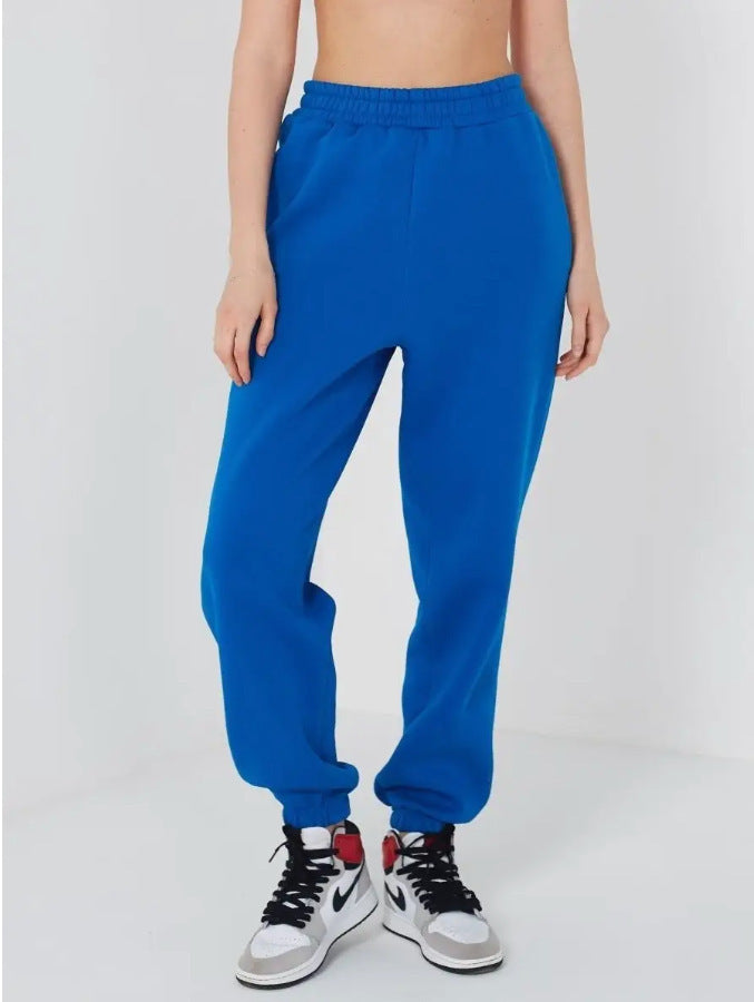 Casual women's jogging pants with elastic waist and edges Lune London