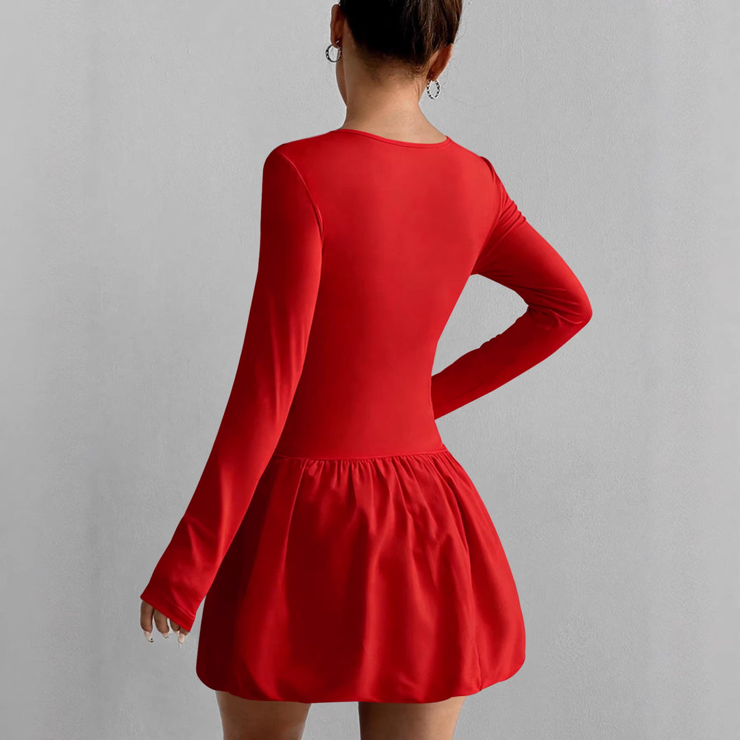 Women’s figure-flattering dress with long sleeves and gathered hem Lune London