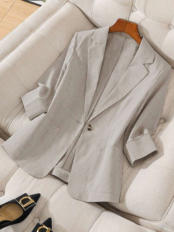 Elegant linen blazer for women with an extra-large cut and modern details Lune London