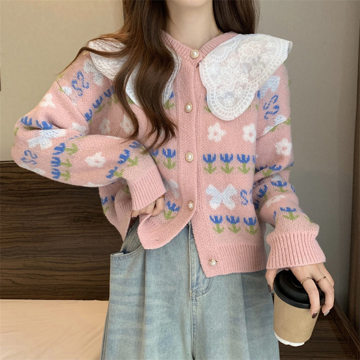 Ladies fashion cardigan with lace collar and floral design Lune London