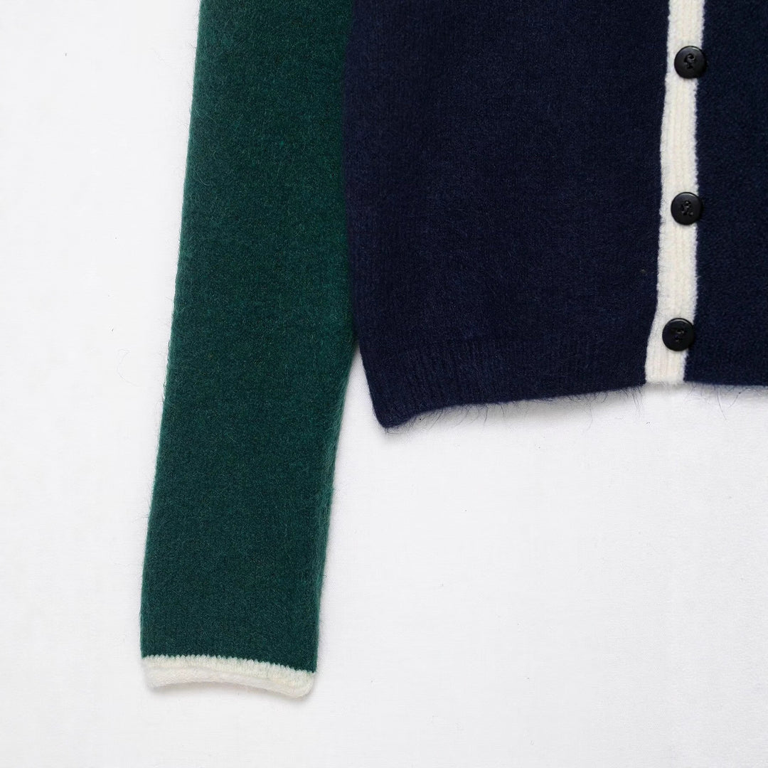 Cardigan élégant pour femmes avec des manches contrastées Chic & Stil