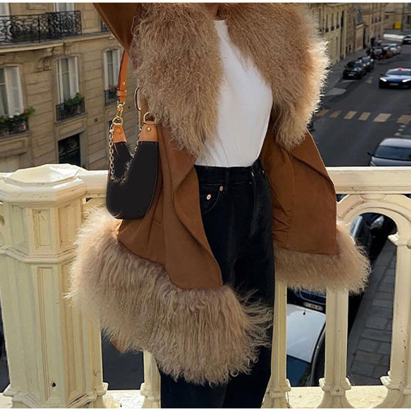 Oversized winter coat for women with luxurious faux fur collar Lune London