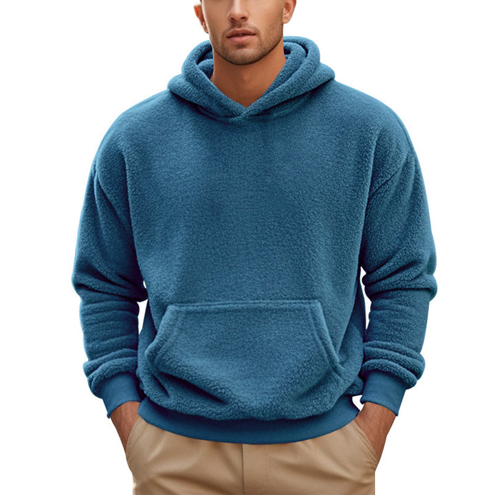 Men's cozy fleece hoodie with practical pockets and elastic cuffs Chic and style