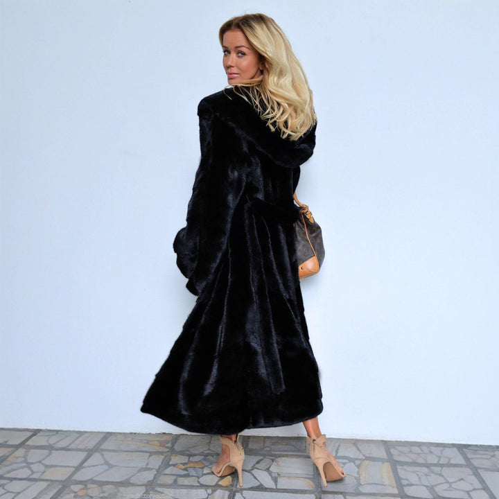 Luxury faux fur coat for women Lune London