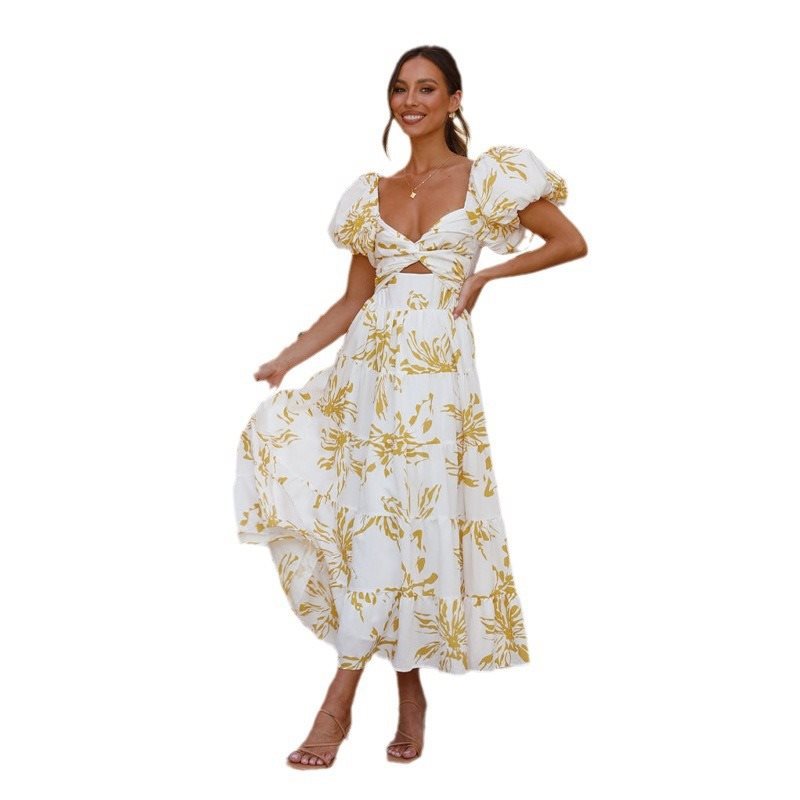 Maxi dress for women with voluminous balloon sleeves and chic floral print