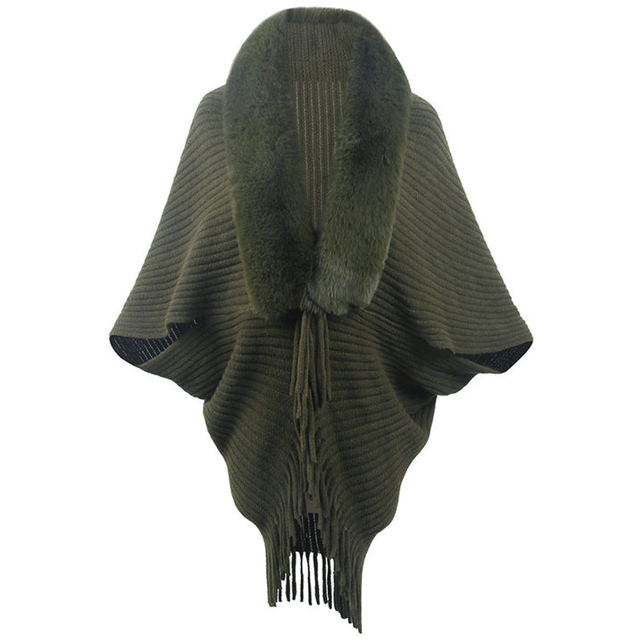 Women's Luxurious Knit Poncho with Elegant Faux Fur Collar and Fringes Lune London