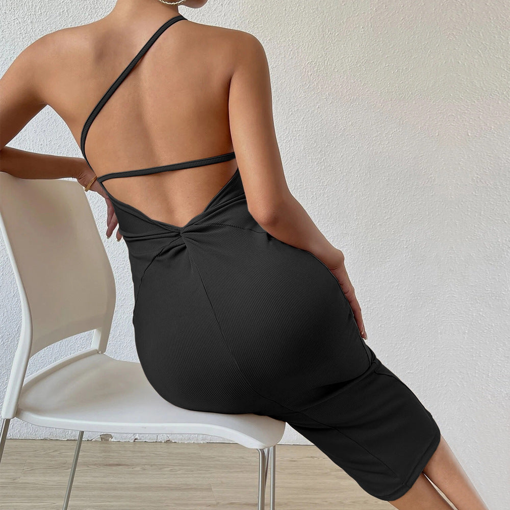 Robe midi ajustée pour femmes avec design asymétrique Chic & Stil