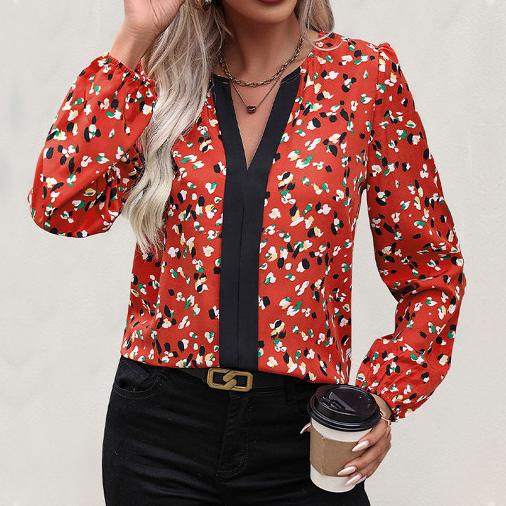 Women's elegant blouse with floral design and V-neck Lune London
