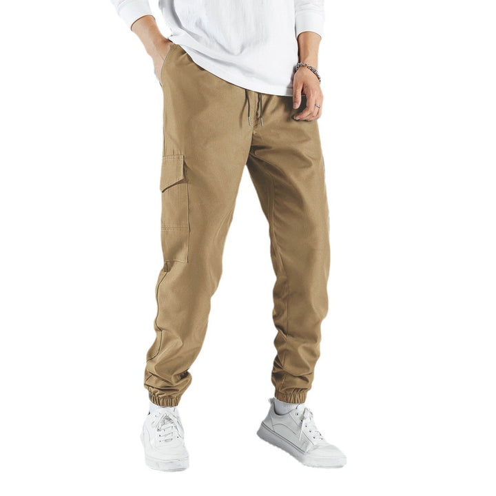 Men's cargo jogger pants with practical side pockets and elastic waistband Lune London