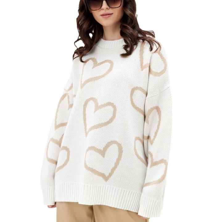 Oversized sweater for women with heart pattern and relaxed fit Lune London