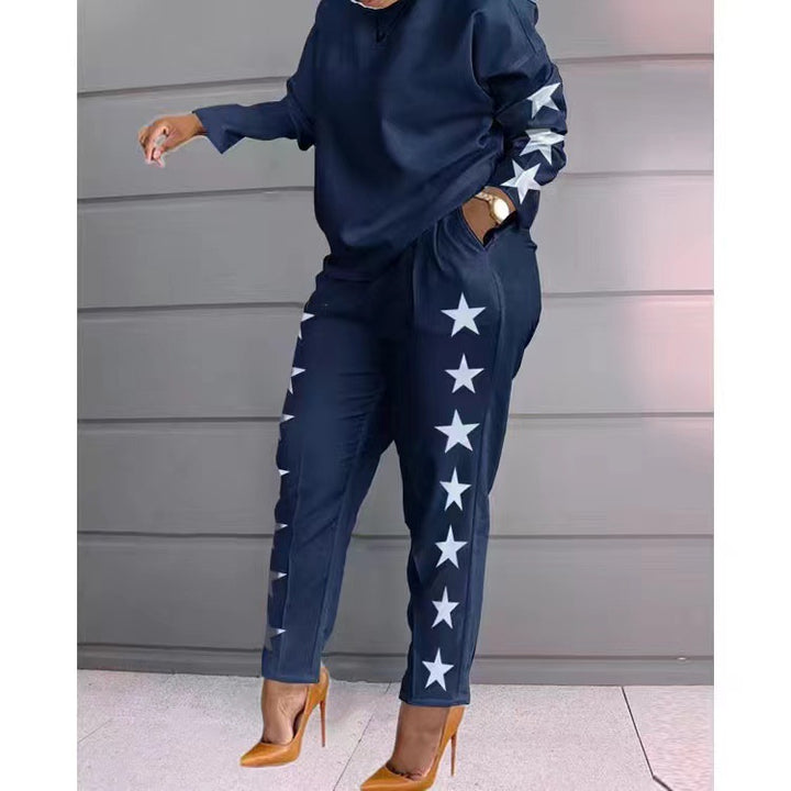Women’s stylish leisure set with graphic pattern Lune London