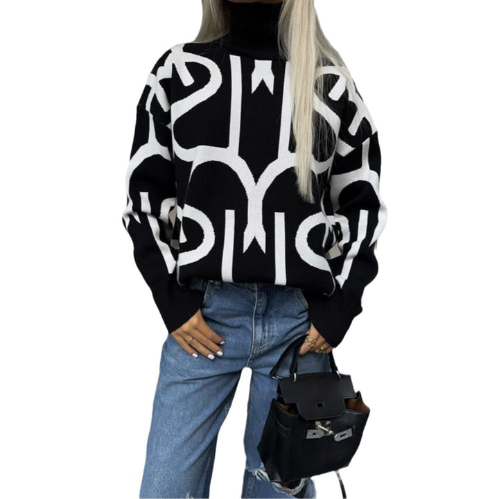 Oversized knitted sweater for women with a modern graphic design Lune London