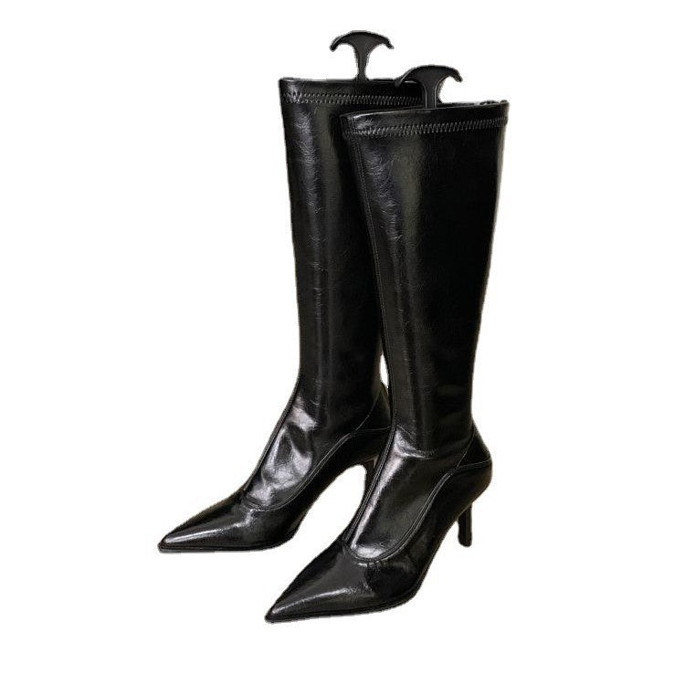 Elegant thigh-high leather boots for women with pointed heel Lune London