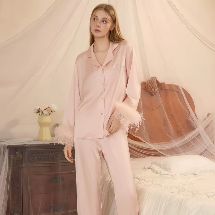 Lune London | Two-Piece Feather Set