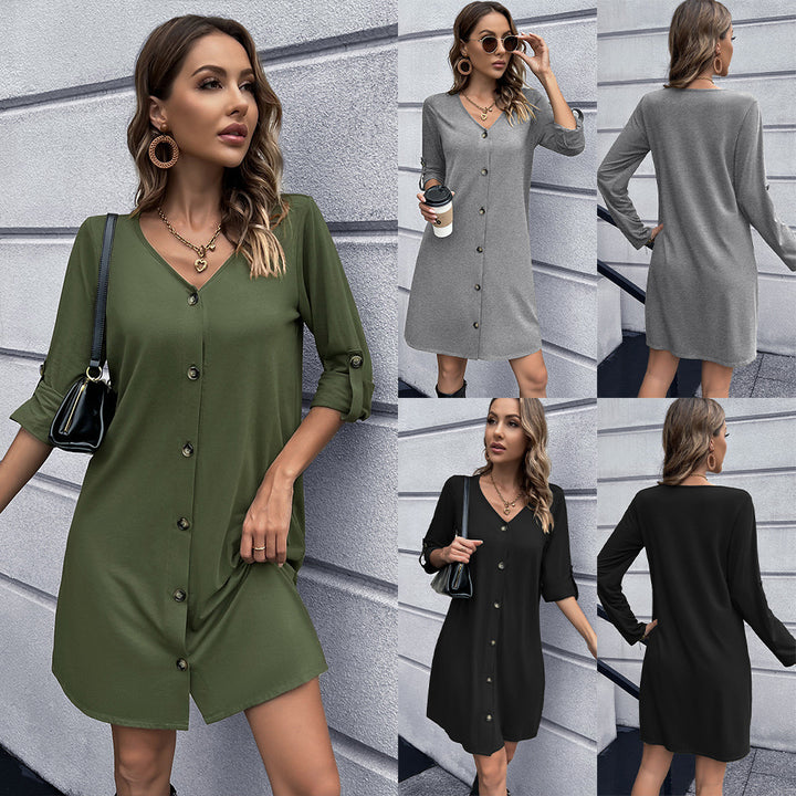 Casual button dress for women with V-neck and 3/4 sleeves Lune London