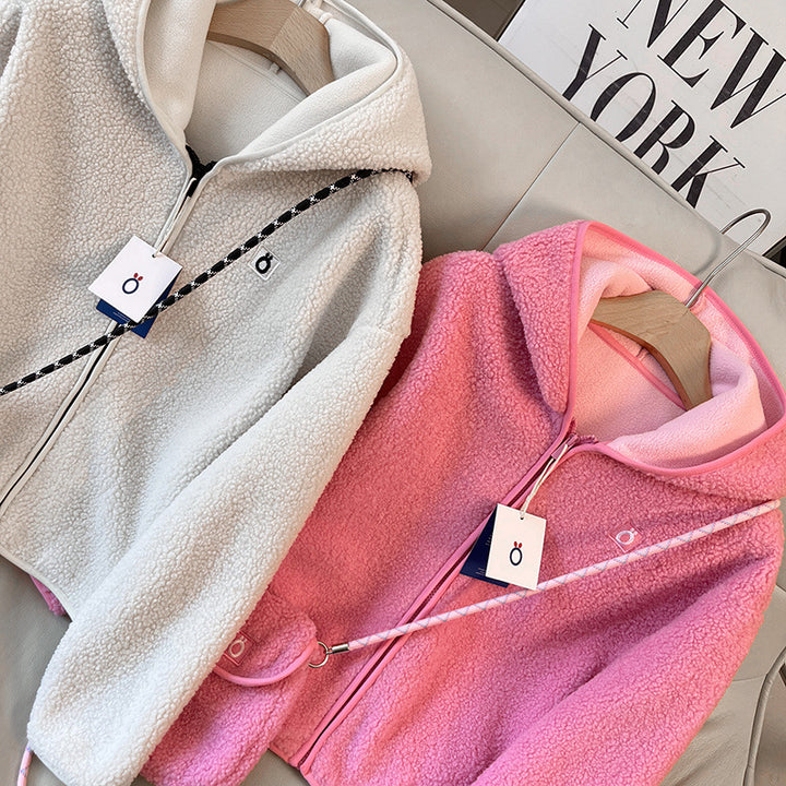 Veste en polaire confortable pour femmes avec capuche et sac à épaule pratique Chic & Stil