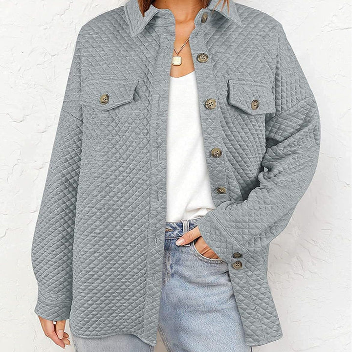 Plus size women's quilted jacket with pockets and classic collar Lune London
