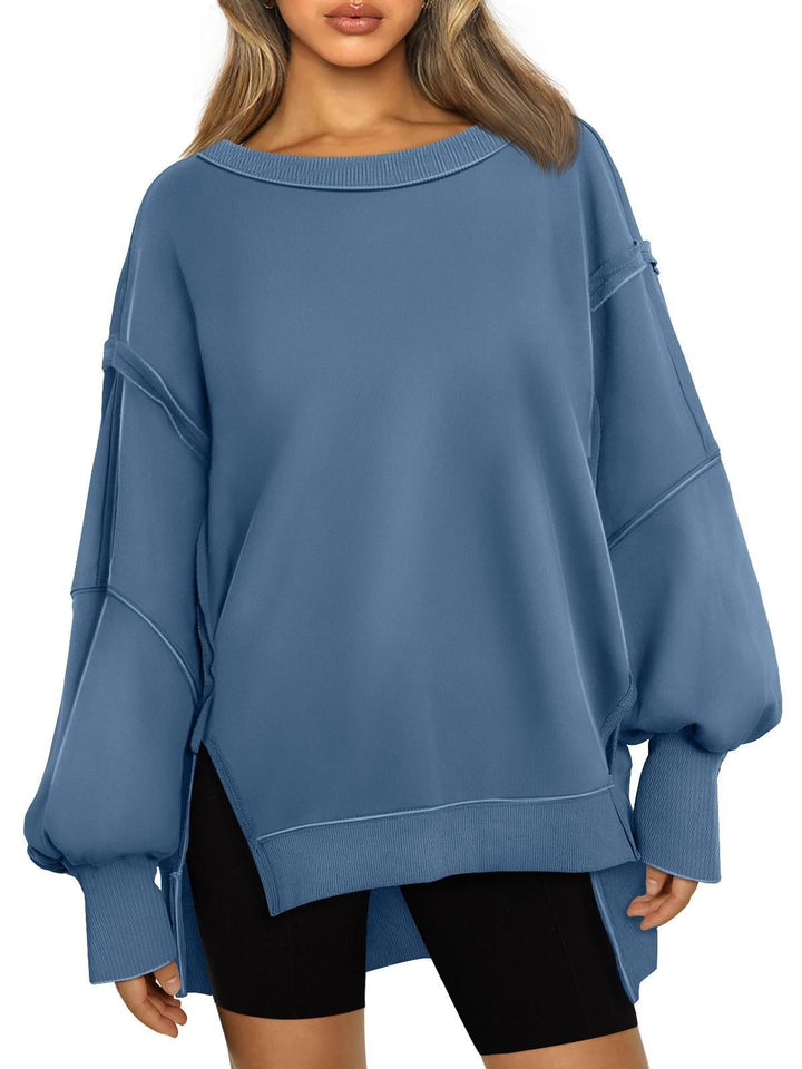 Oversized casual sweatshirt for women with wide collar and side openings Lune London